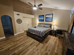 Northridge - Fully Furnished Cozy Room #1 - Image 4