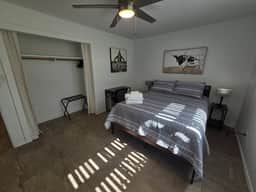 Prime Tempe Room #5 - Image 3