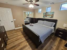 Northridge - Fully Furnished Cozy Room #5 - Image 2