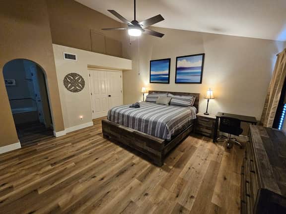 Northridge - Fully Furnished Cozy Room #1 - Image 4