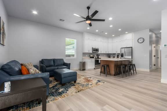 Mesa Downtown Room #6 - Image 5