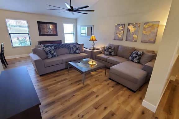 Northridge - Fully Furnished Cozy Room #5 - Image 3